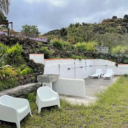 Montana Colorada Villa